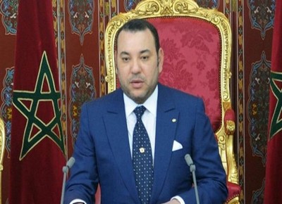 صورة الملك محمد السادس يعفي 12 وزيرا